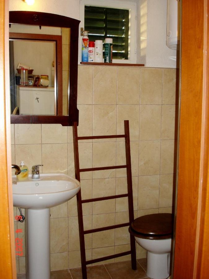 Apartments By The Sea Blace, Neretva Delta - Usce Neretve - 16068 外观 照片