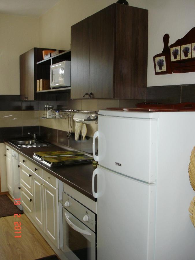 Apartments By The Sea Blace, Neretva Delta - Usce Neretve - 16068 外观 照片